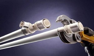 plastikovye-truby-dlya-otopleniya-02